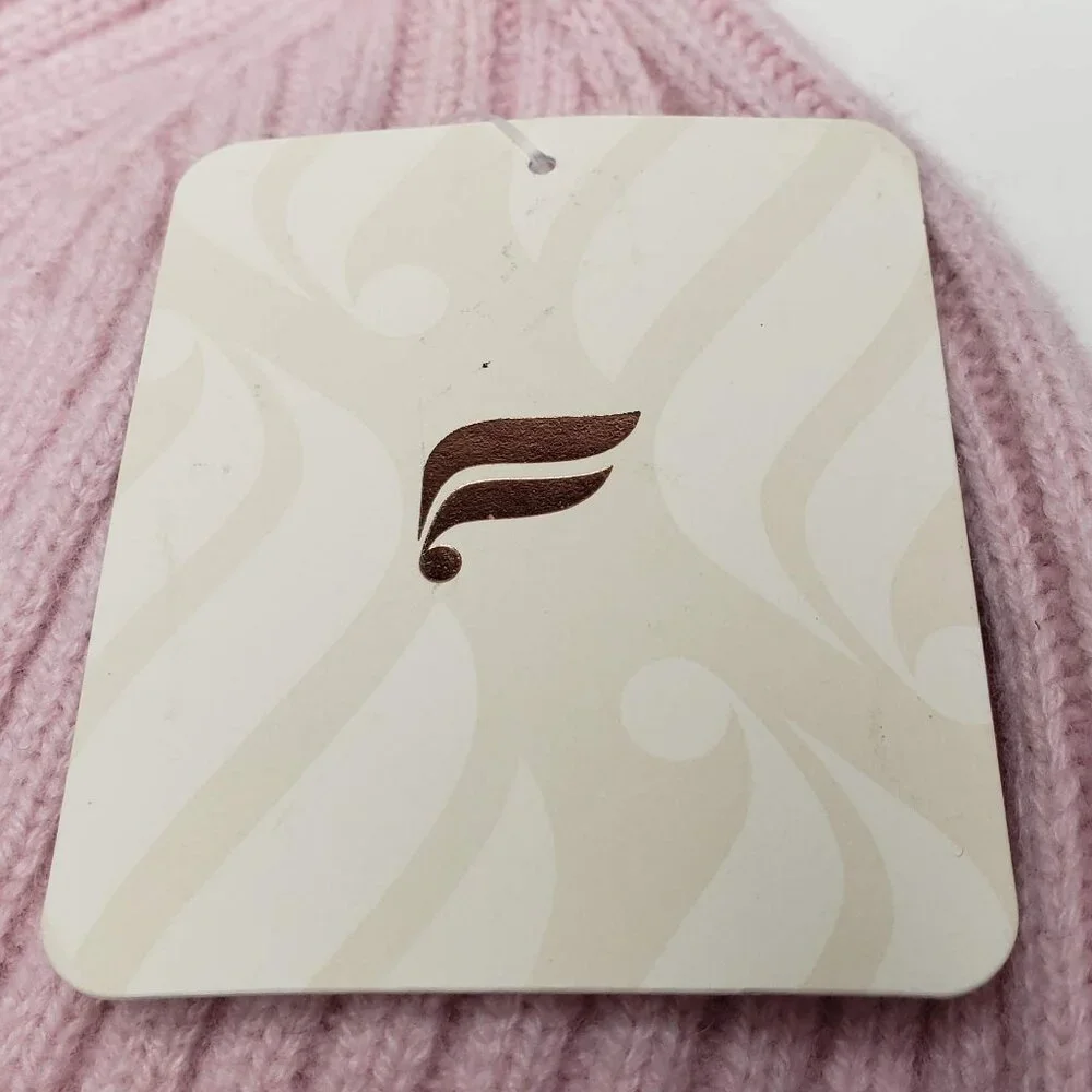 NWT Fabletics Cashmere‎ Blend Beanie Unisex Color Panel Ribbed Winter Wear OS